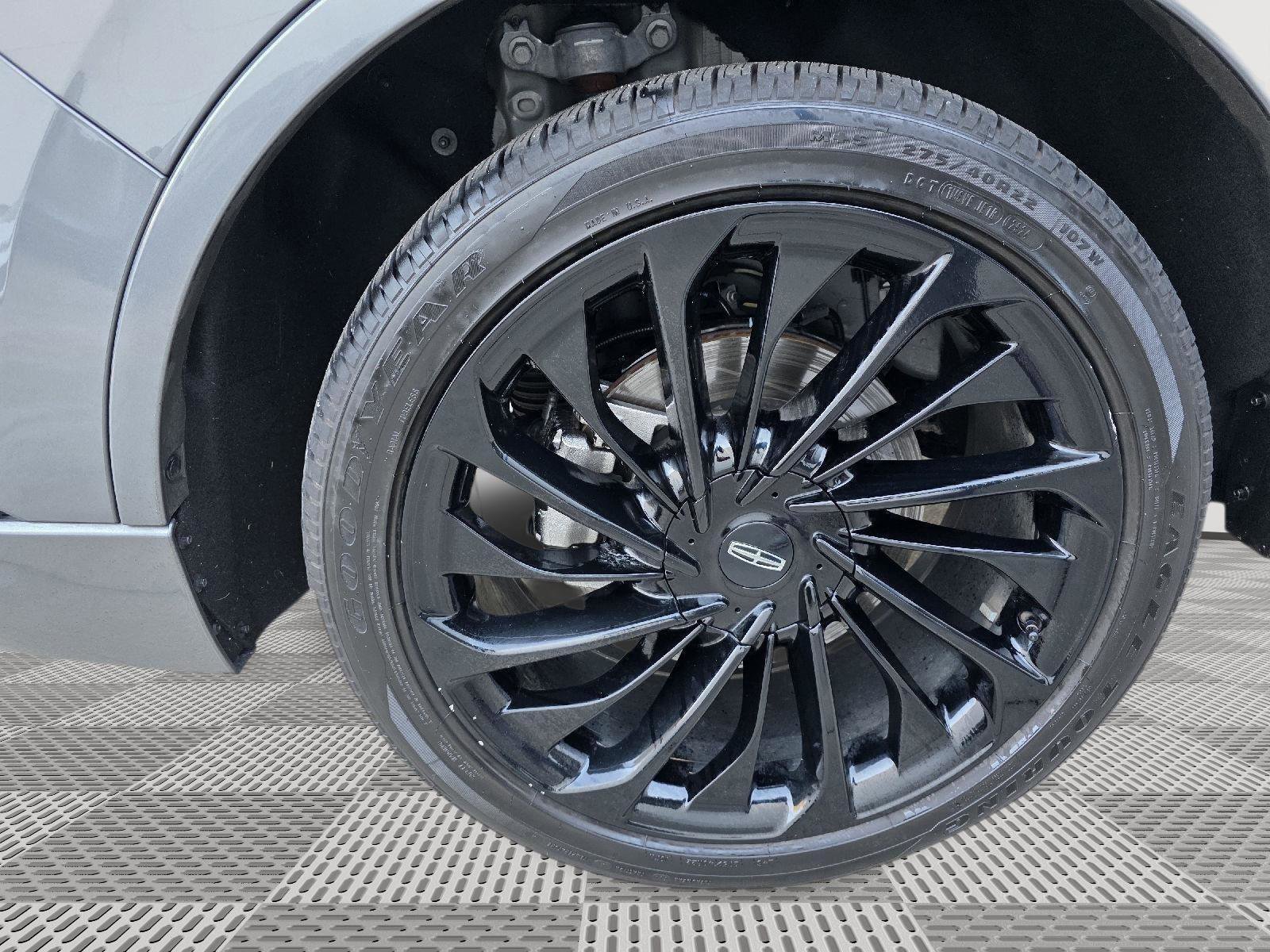 Used 2025 Lincoln Aviator Reserve w/ Equipment Group 201A image 31