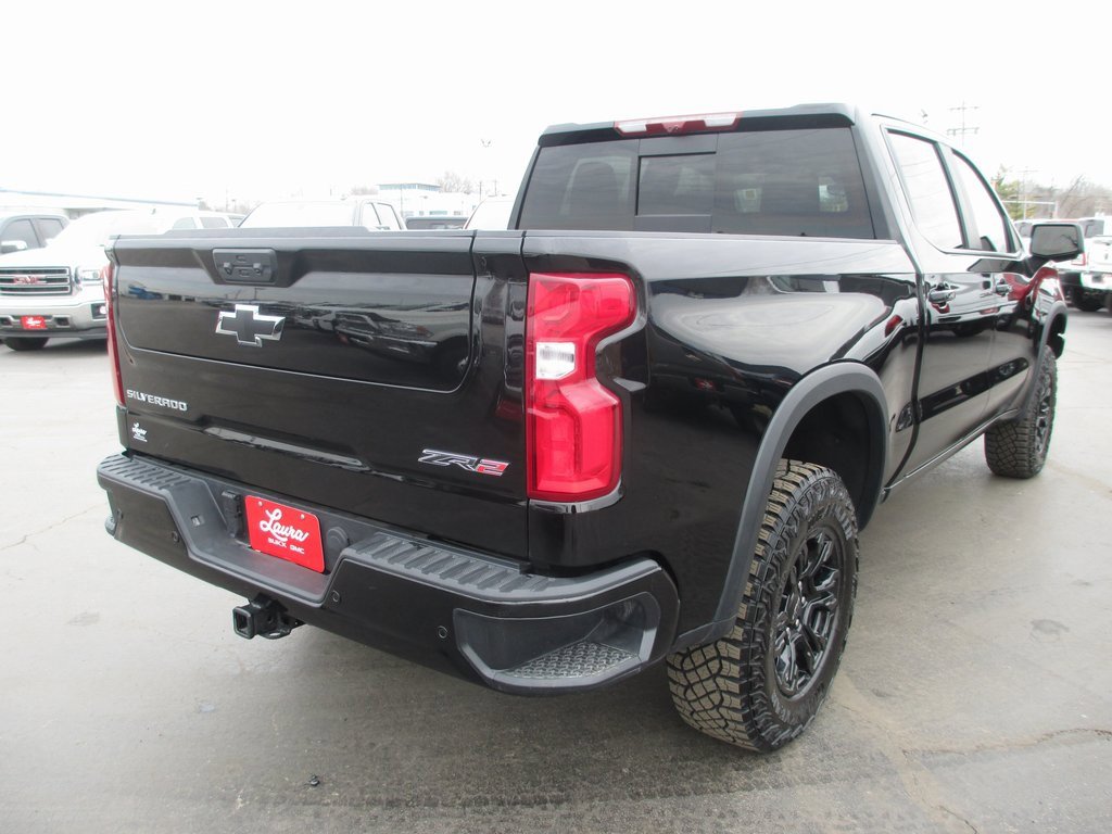 Used 2025 Chevrolet Silverado 1500 ZR2 w/ Technology Package image 5