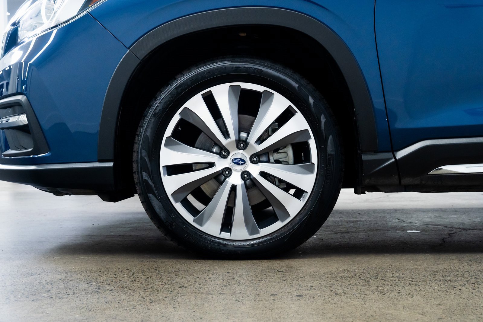 Used 2022 Subaru Ascent Touring image 7