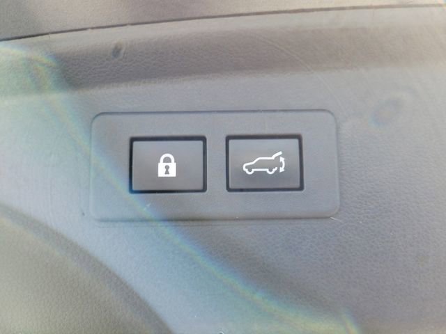 Used 2022 Subaru Outback Wilderness image 12