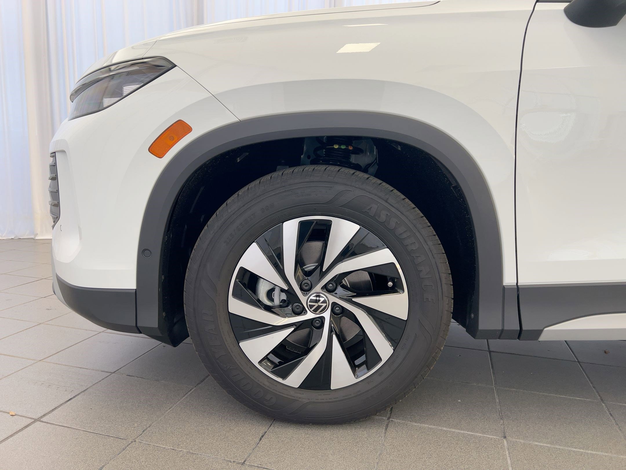 New 2026 Volkswagen Tiguan S FWD image 12