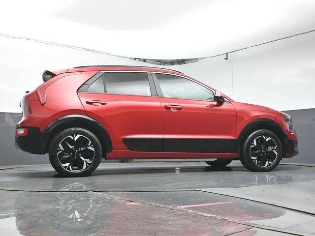 Used 2025 Kia Niro Wind FWD image 38