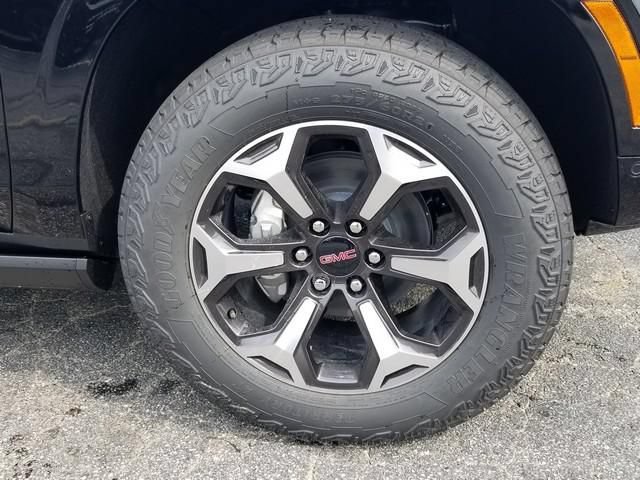 New 2026 GMC Yukon XL AT4 Ultimate AWD/4WD image 15