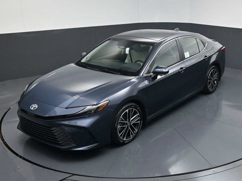 Used 2026 Toyota Camry XLE w/ Premium Plus Package image 16