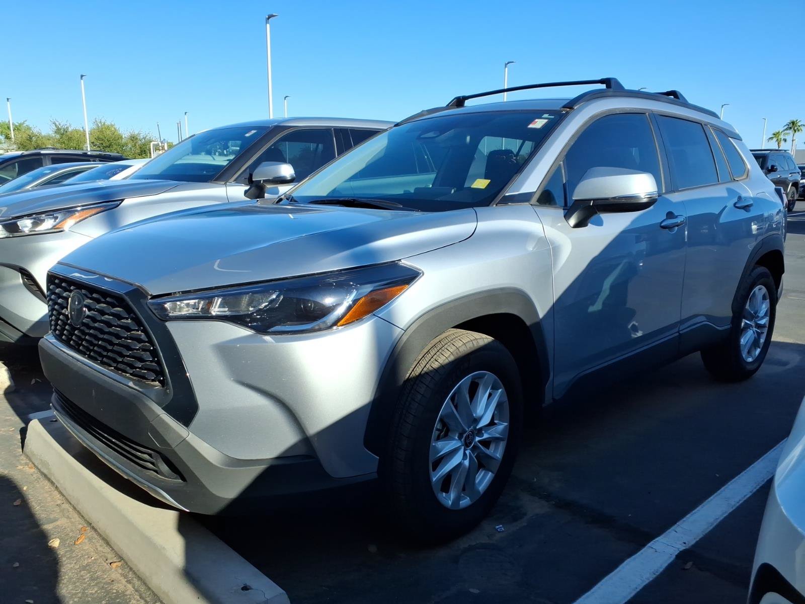 Certified 2023 Toyota Corolla Cross LE FWD image 1