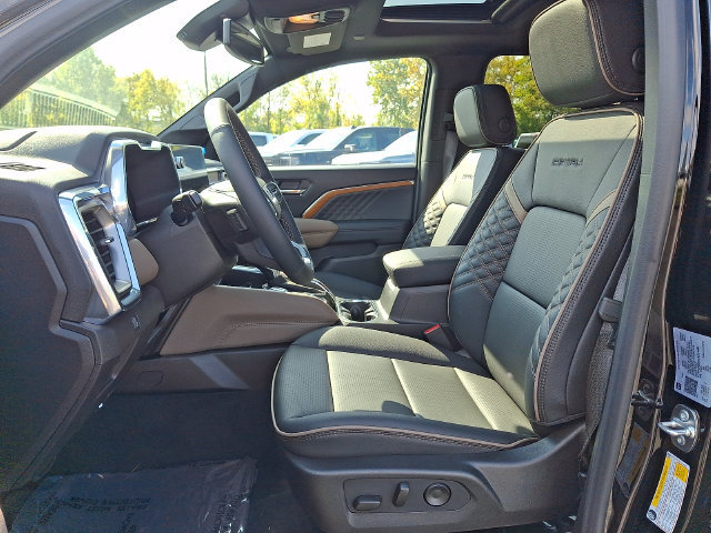 New 2026 GMC Canyon Denali AWD/4WD image 12
