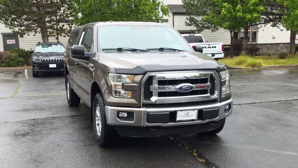 Used 2017 Ford F150 XLT AWD/4WD image 3