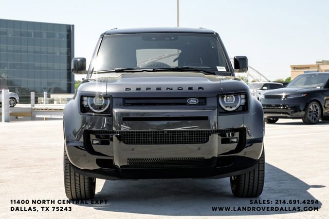 New 2026 Land Rover Defender 130 X-Dynamic SE AWD/4WD image 3