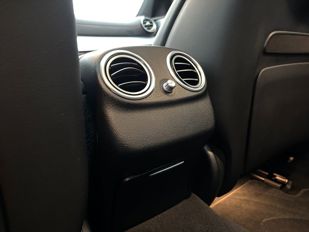 Used 2022 Mercedes-Benz E 53 AMG 4MATIC Sedan image 35