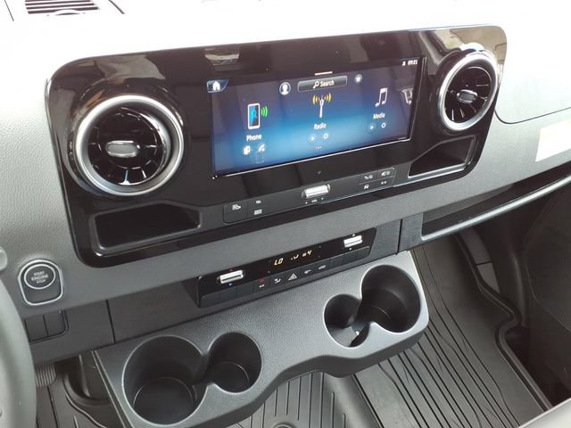 New 2026 Mercedes-Benz Sprinter 2500 image 5