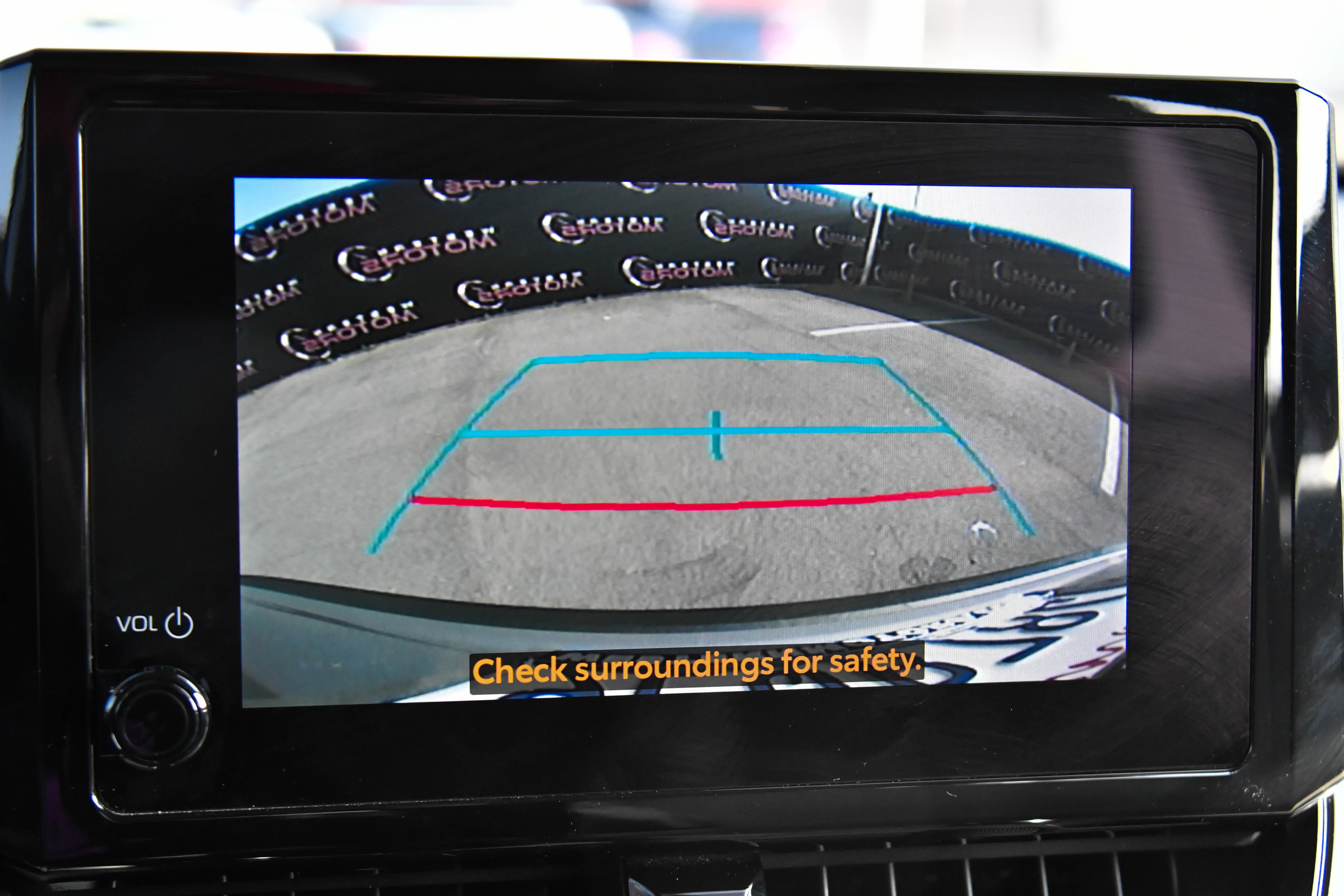 Used 2024 Toyota Corolla Cross L image 17