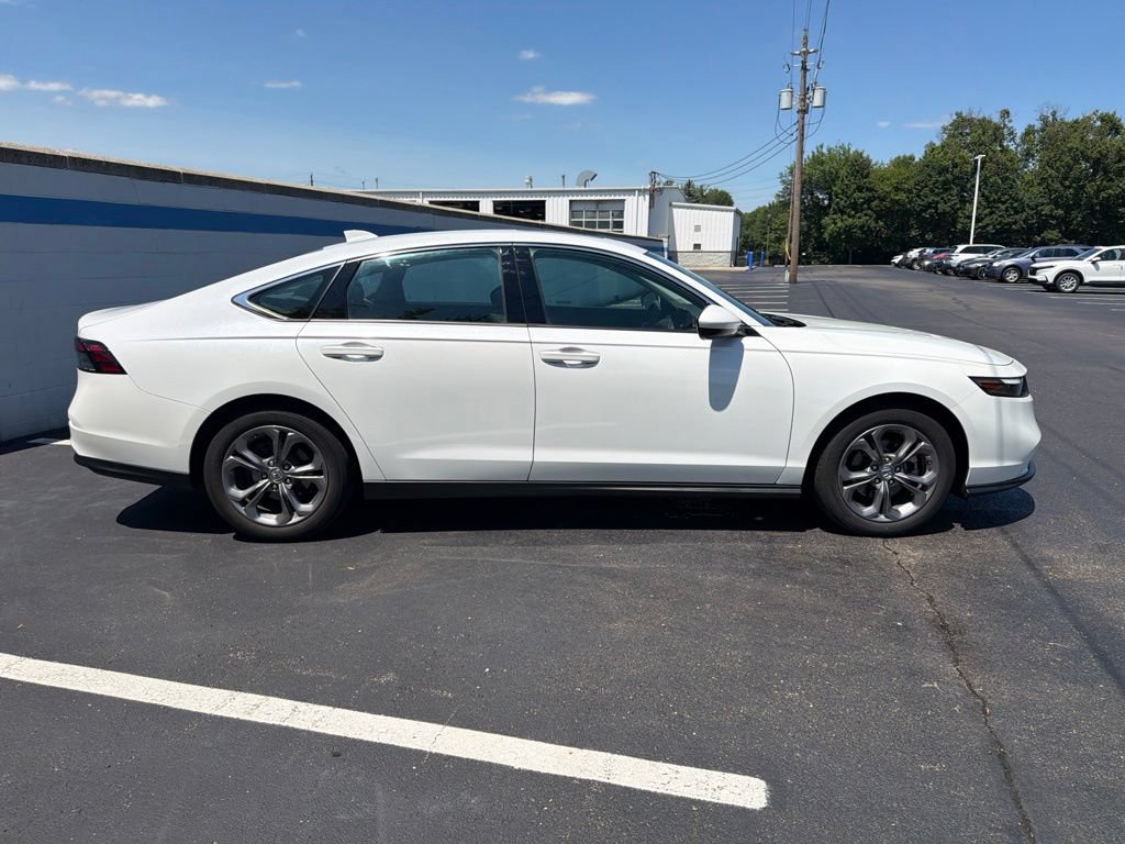Certified 2024 Honda Accord EX image 6