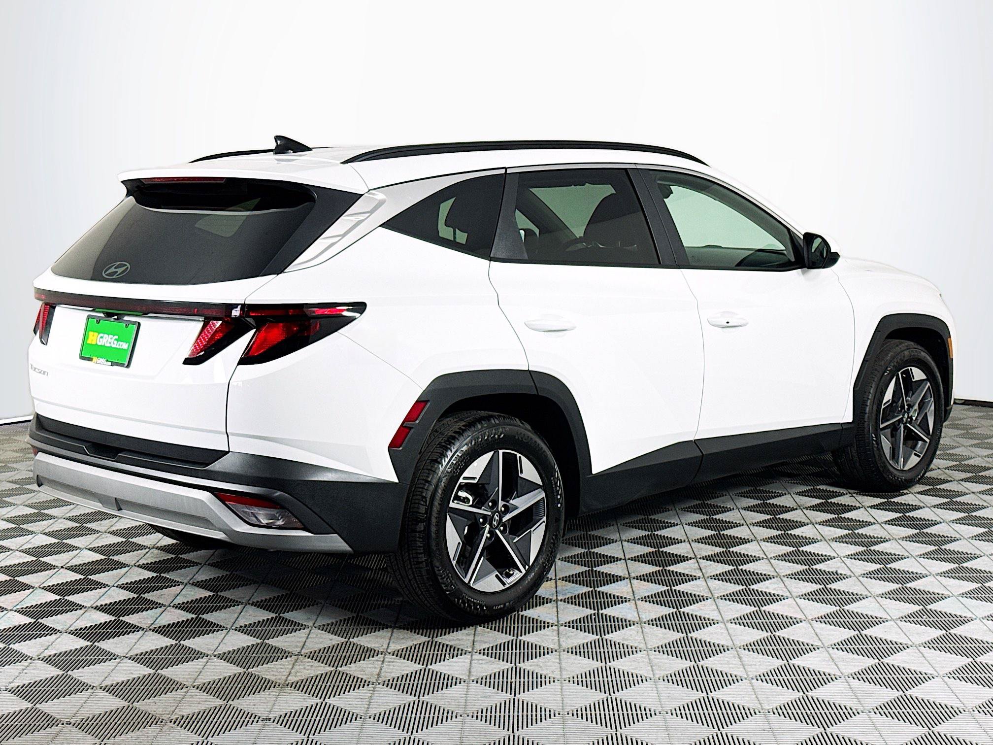 Used 2026 Hyundai Tucson SEL FWD image 8