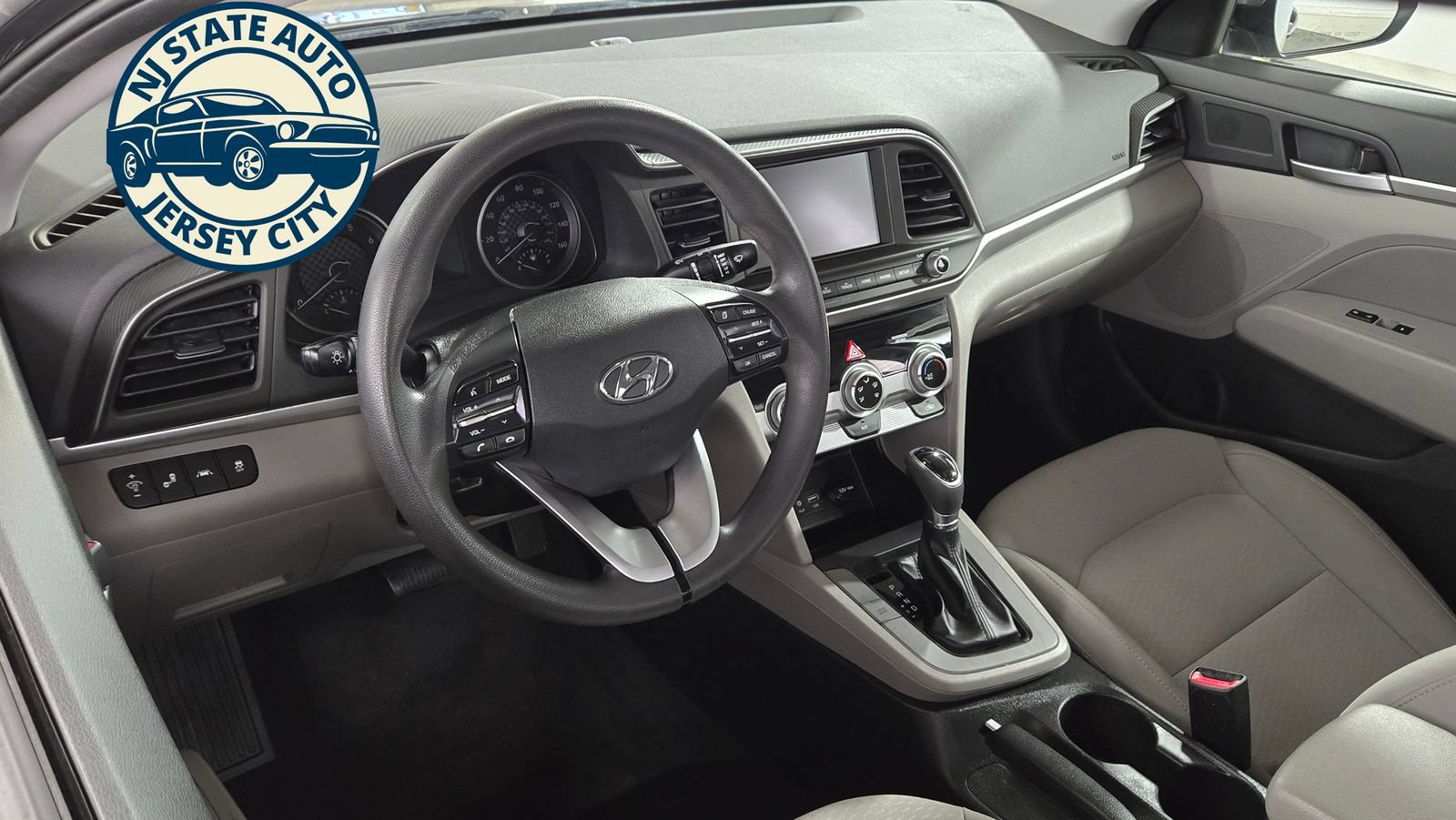 Used 2019 Hyundai Elantra SEL FWD image 10