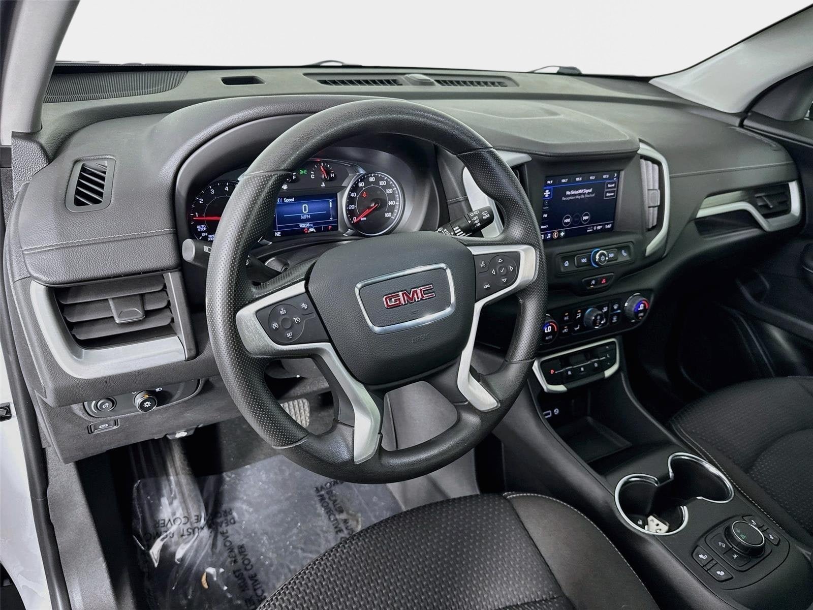 Used 2023 GMC Terrain SLE w/ Driver Convenience Package FWD image 10