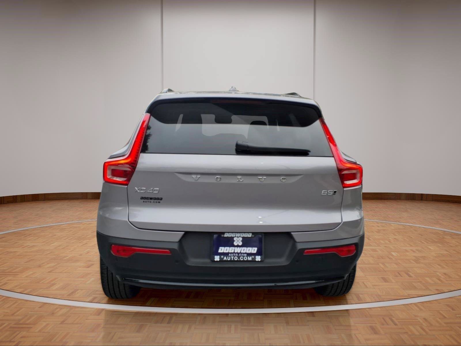 New 2026 Volvo XC40 B5 Plus w/ Climate Package AWD/4WD image 5