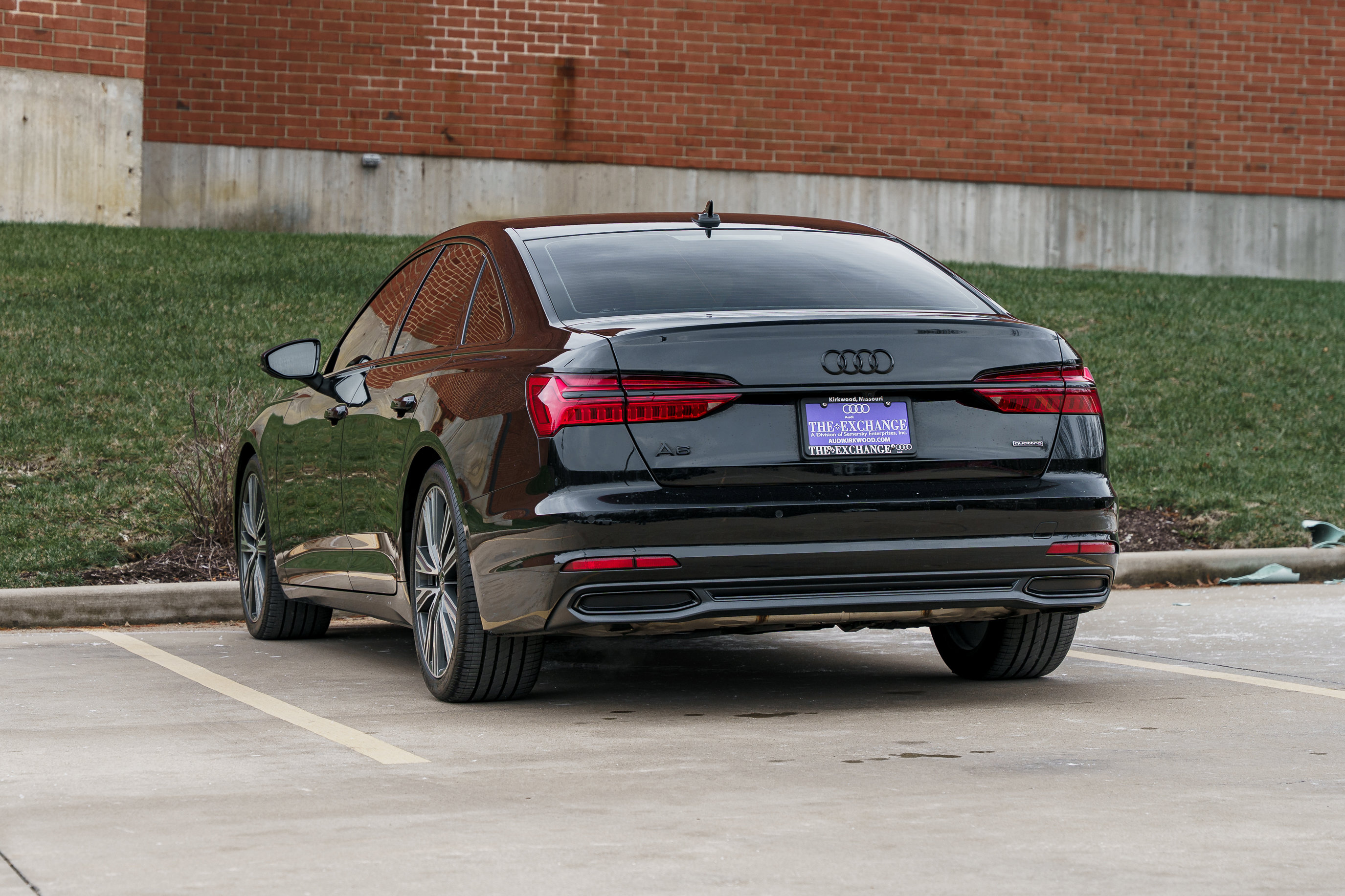 Used 2023 Audi A6 Premium Plus w/ Premium Plus Package image 5
