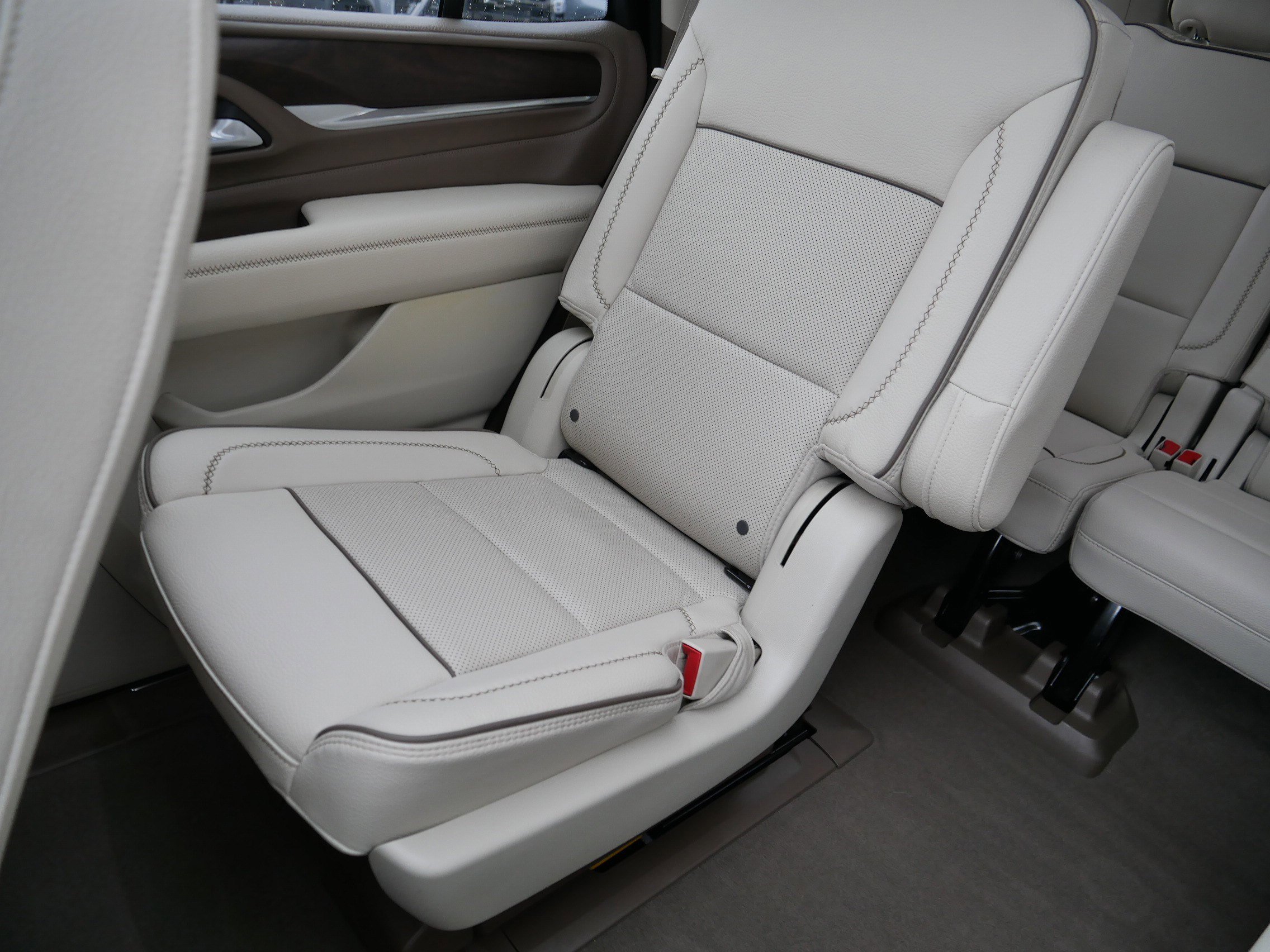 Used 2022 GMC Yukon Denali image 12