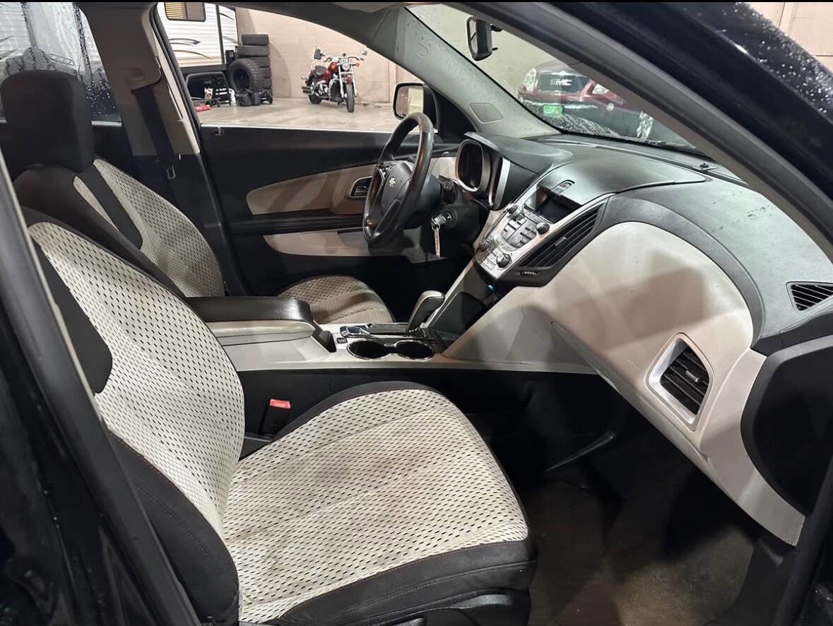 Used 2010 Chevrolet Equinox LTZ image 10