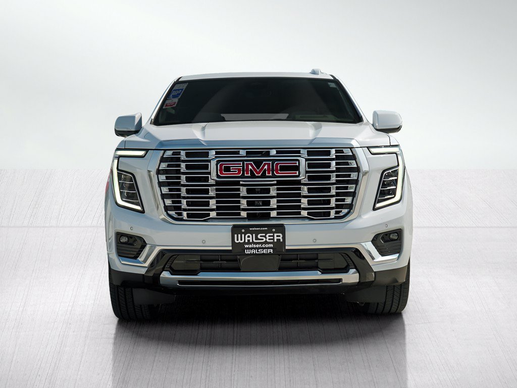 New 2026 GMC Yukon XL Denali w/ Denali Reserve Package AWD/4WD image 2