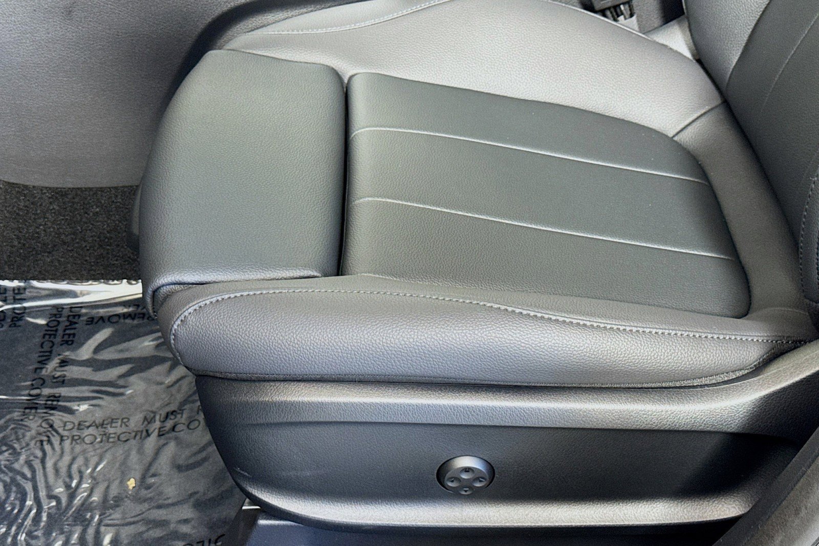 New 2025 Mercedes-Benz GLA 250 image 17