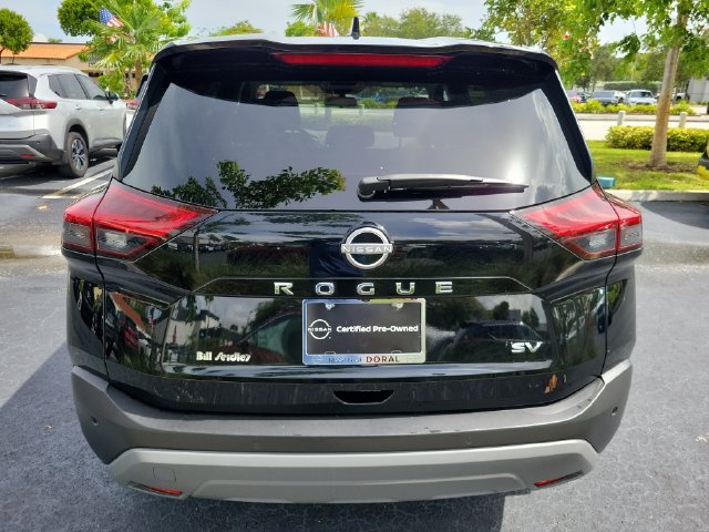 Used 2023 Nissan Rogue SV FWD image 5