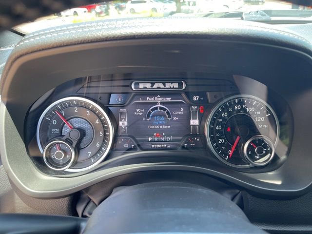 Used 2022 RAM 1500 Laramie w/ Sport Appearance Package AWD/4WD image 17
