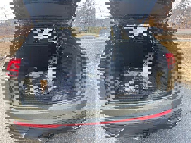 New 2026 Volkswagen Atlas Cross Sport SE image 8