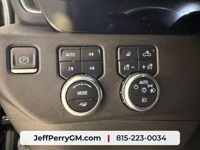 Used 2023 GMC Sierra 1500 SLT w/ SLT Premium Package AWD/4WD image 18