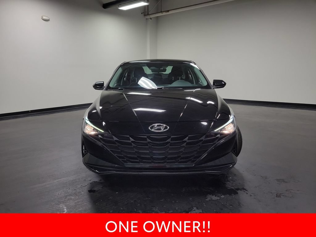 Used 2023 Hyundai Elantra SEL FWD image 3