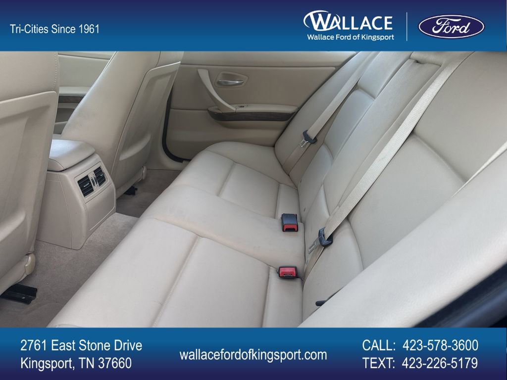 Used 2010 BMW 328i Sedan image 25