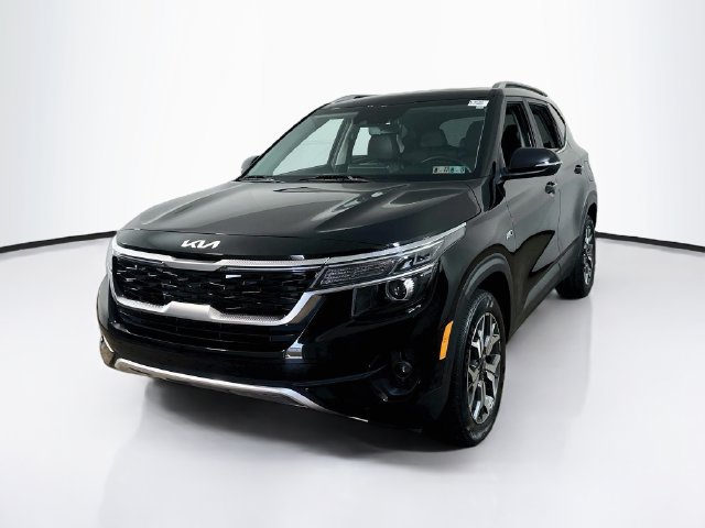 Used 2023 Kia Seltos EX AWD/4WD image 3