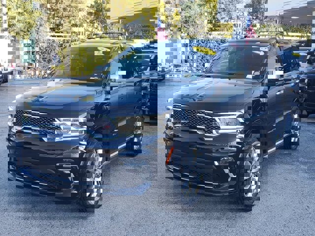 Certified 2023 Dodge Durango Citadel image 3