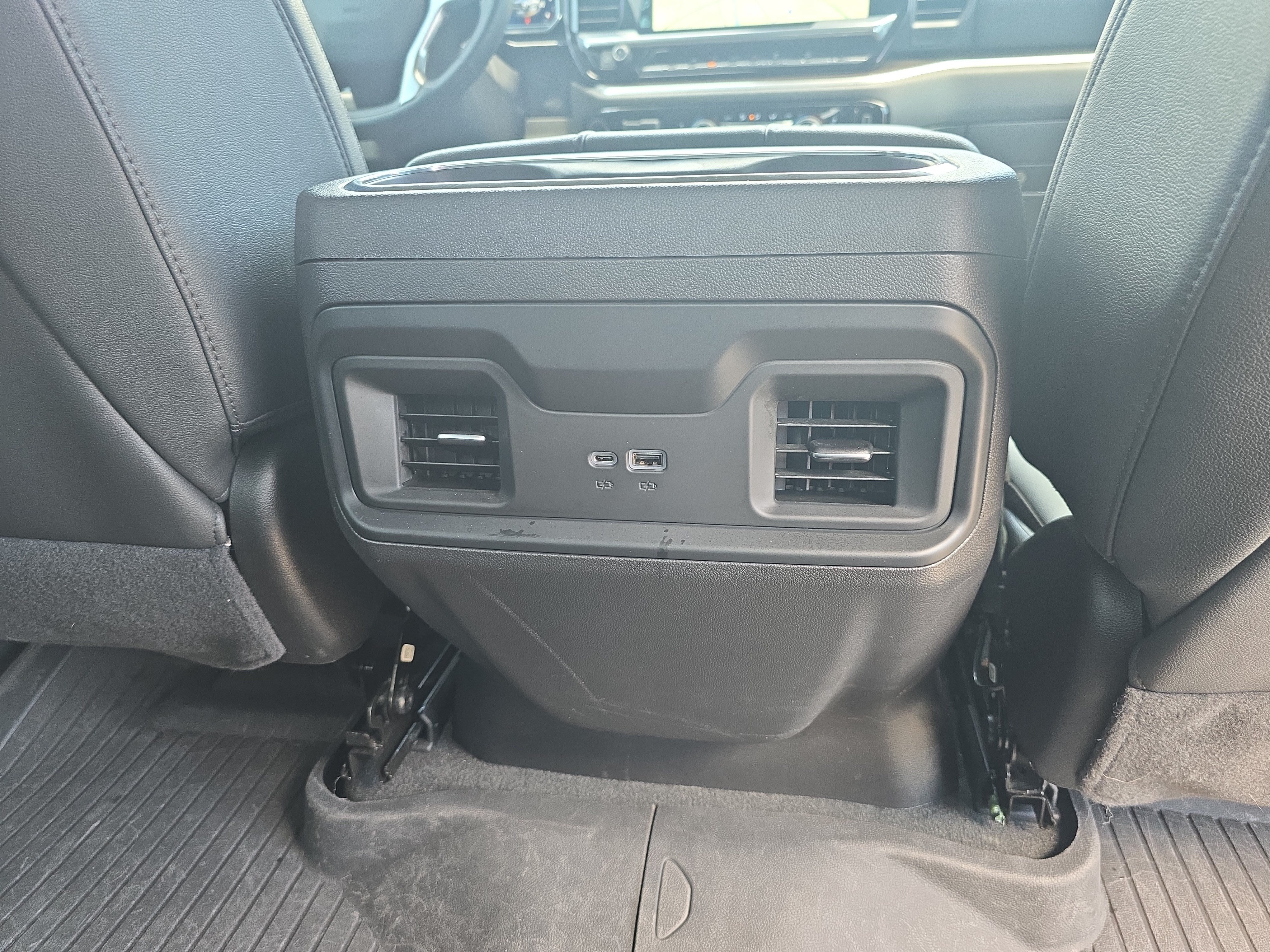 Used 2025 Chevrolet Silverado 1500 LT Trail Boss w/ Convenience Package II AWD/4WD image 12