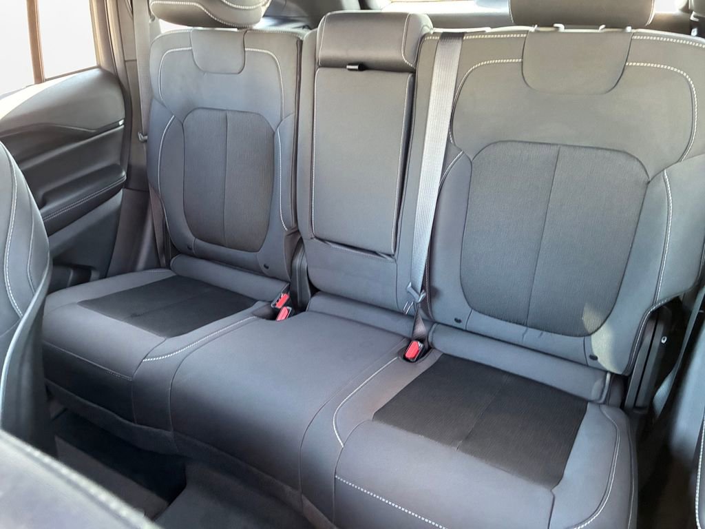 New 2026 Jeep Grand Cherokee Laredo RWD image 22