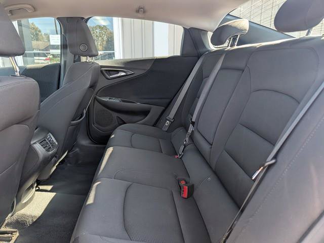 Used 2024 Chevrolet Malibu LT FWD image 19