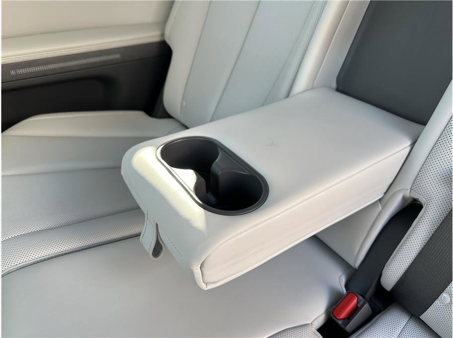 Used 2023 Hyundai Ioniq 5 SEL image 25