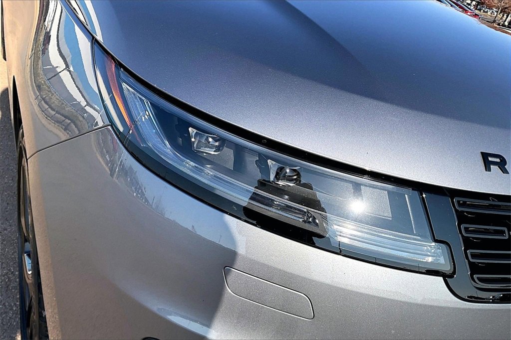 Certified 2023 Land Rover Range Rover Sport SE Dynamic image 30