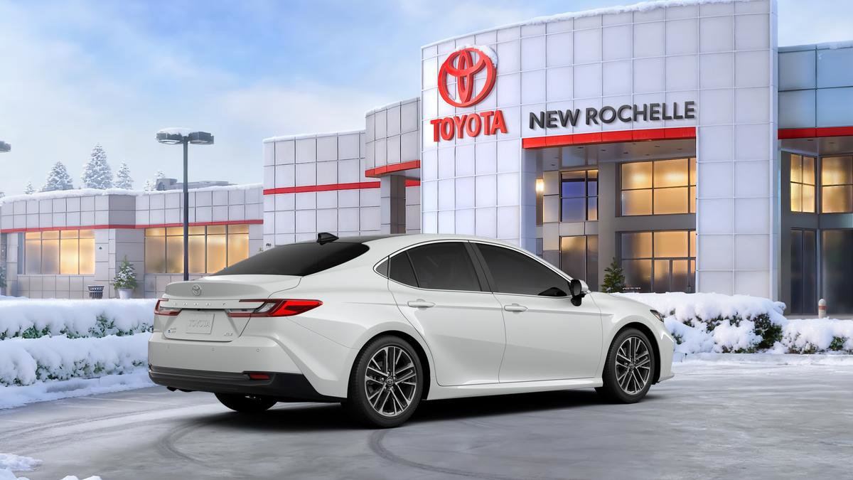 New 2026 Toyota Camry XLE AWD/4WD image 10