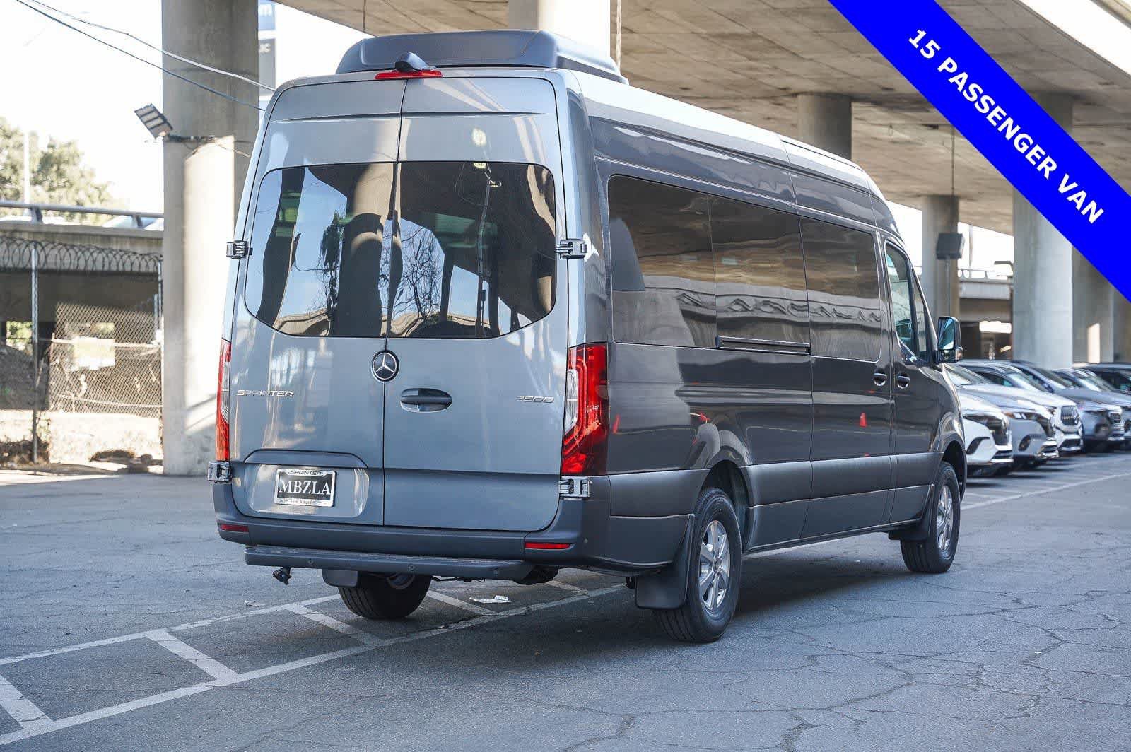 Used 2024 Mercedes-Benz Sprinter 2500 image 11