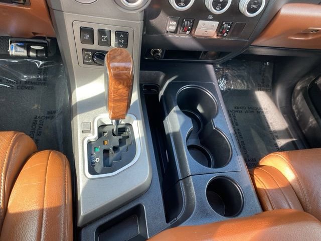 Used 2010 Toyota Sequoia Platinum image 15
