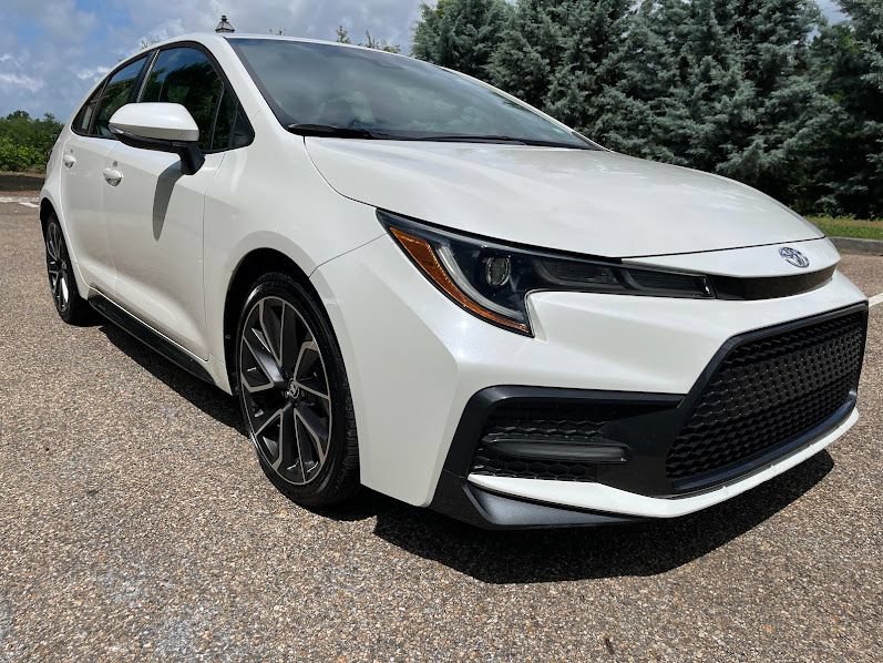 Used 2020 Toyota Corolla SE FWD image 32