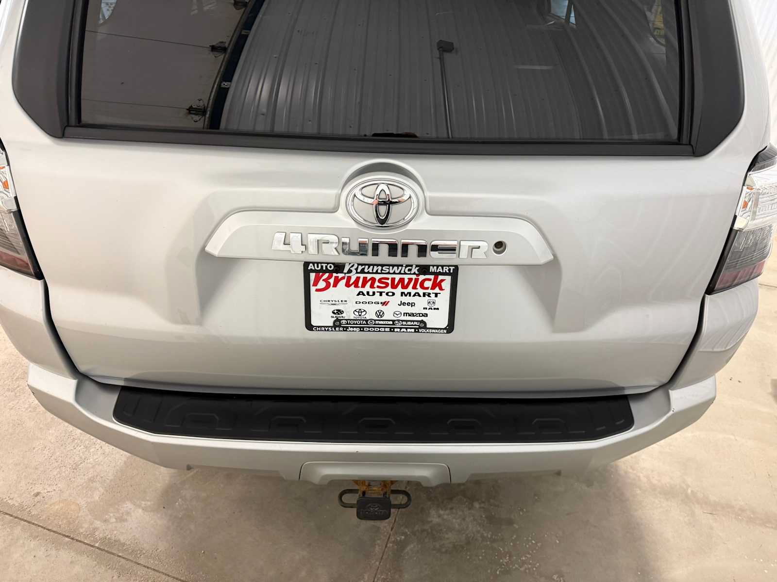 Used 2019 Toyota 4Runner SR5 Premium AWD/4WD image 16
