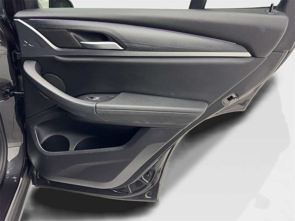 Used 2024 BMW X3 xDrive30i w/ Convenience Package image 42