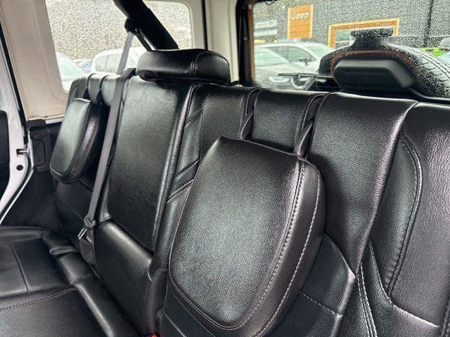 Used 2022 Jeep Wrangler Unlimited Sahara w/ Cold Weather Group image 25