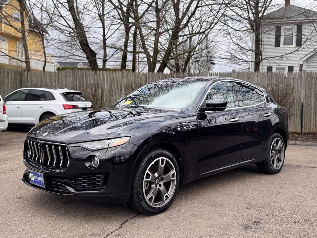 Used 2023 Maserati Levante GT AWD/4WD image 2
