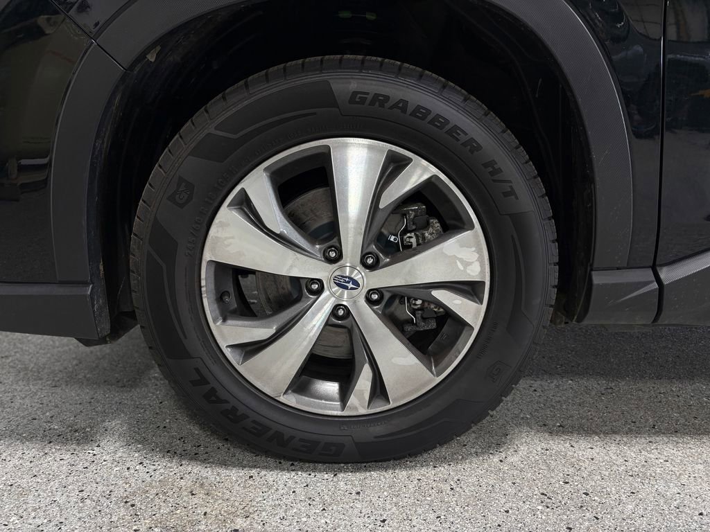 Used 2024 Subaru Ascent Premium w/ Convenience Package image 35