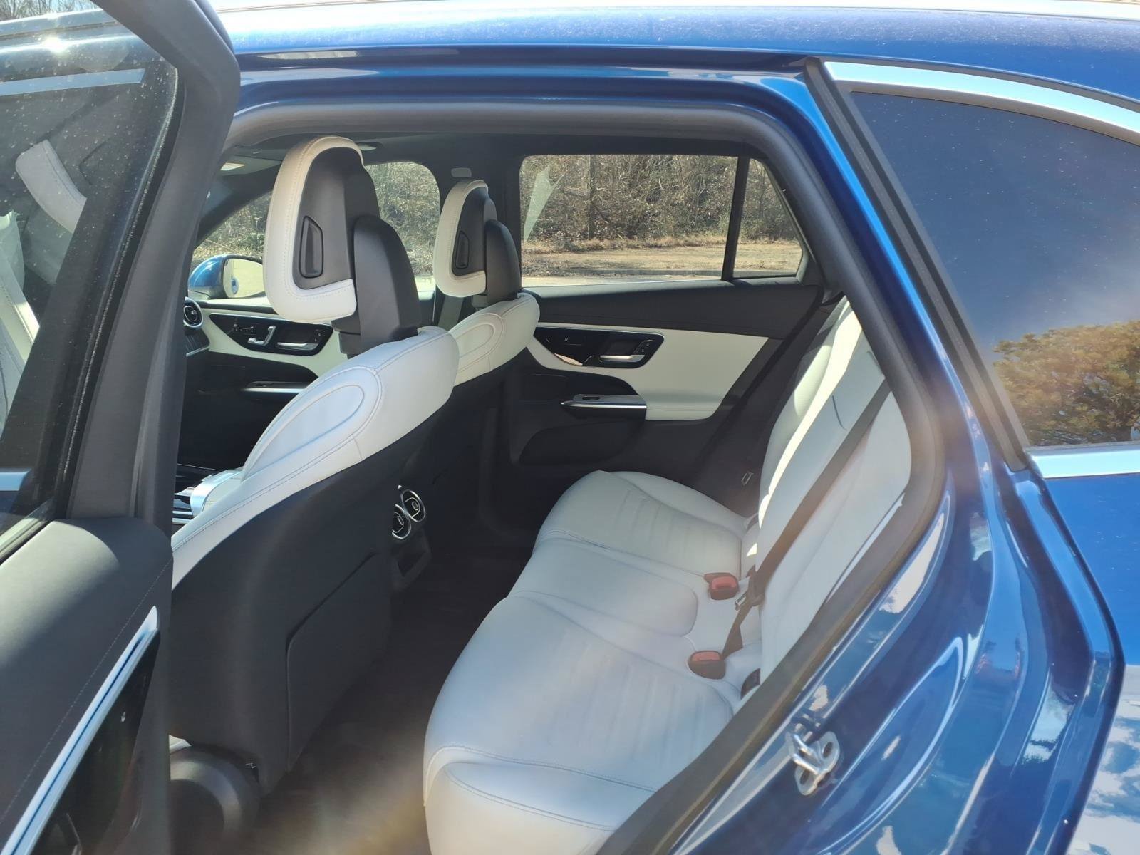 New 2026 Mercedes-Benz GLC 300 4MATIC image 23