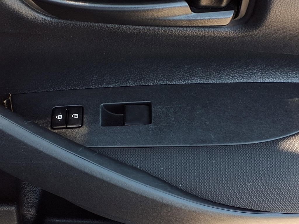 Certified 2025 Toyota Corolla LE image 25