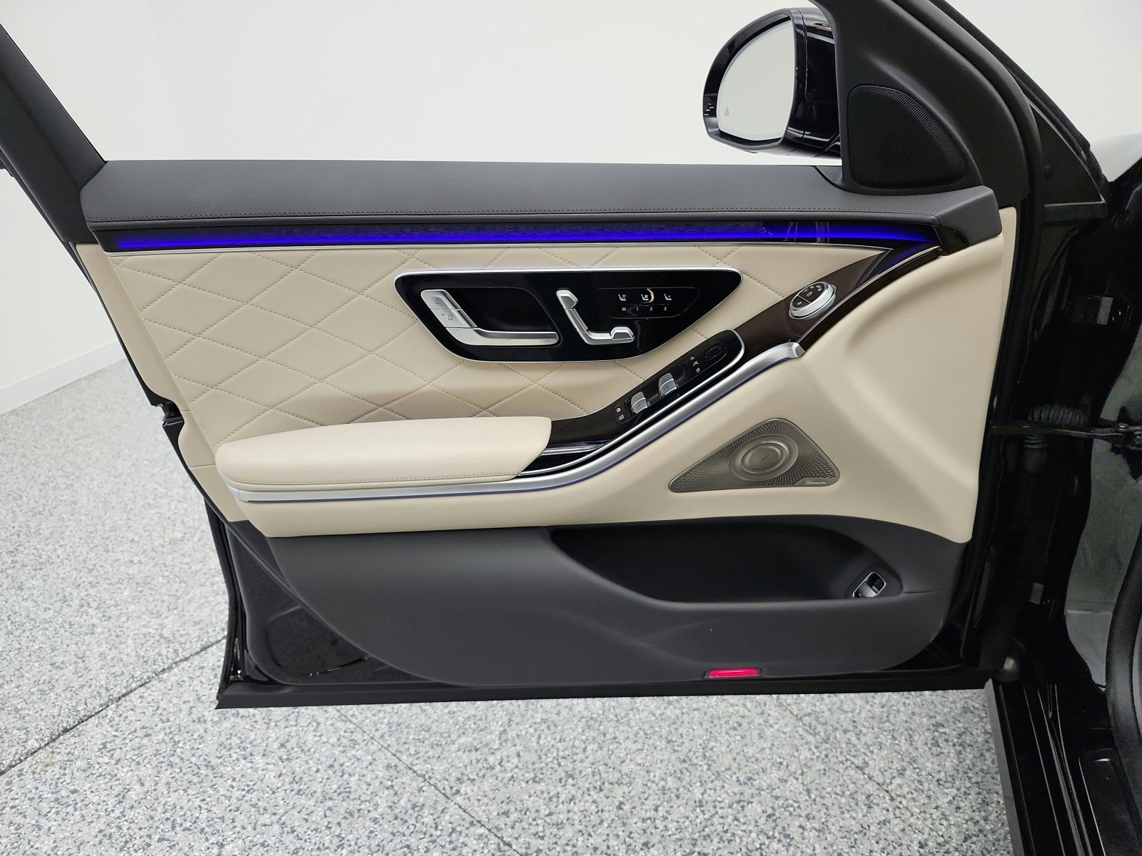 Certified 2024 Mercedes-Benz S 580 4MATIC Sedan image 12